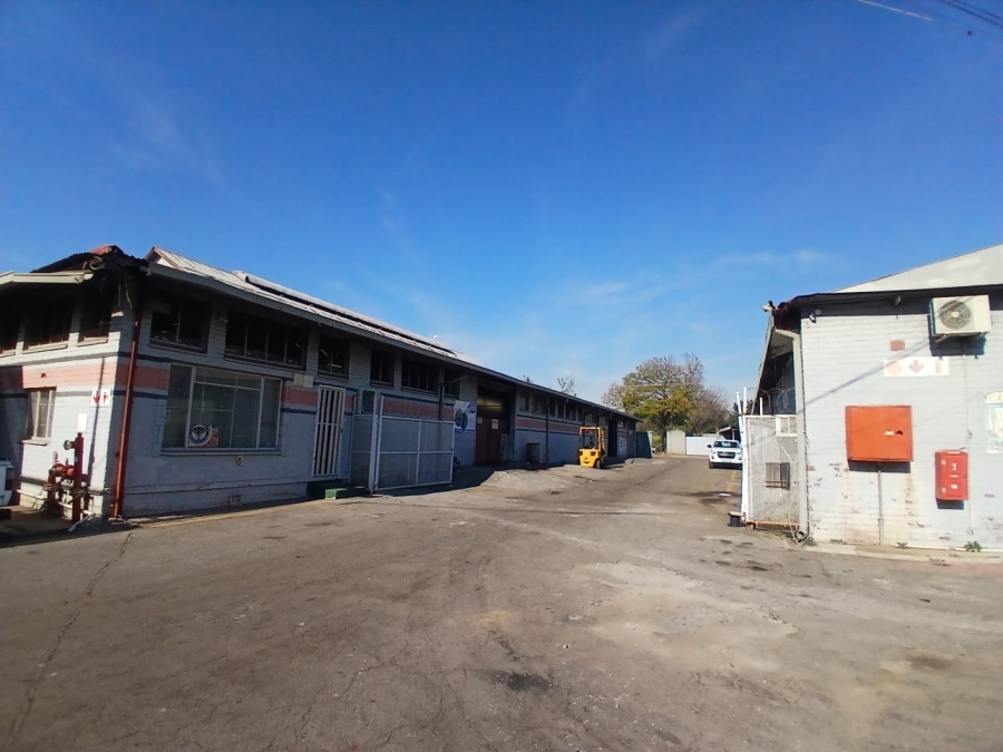 To Let Commercial Property for Rent in Rustenburg Central North West